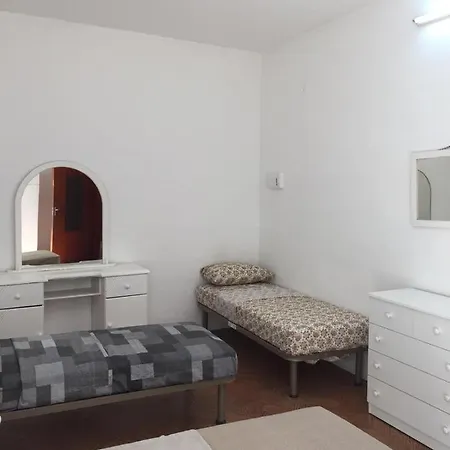 Bed Sit In Paceville سانت جوليان